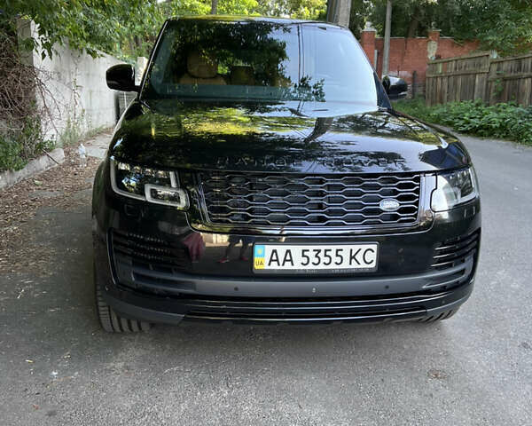 Чорний Ленд Ровер Рендж Ровер, об'ємом двигуна 4.37 л та пробігом 175 тис. км за 68555 $, фото 1 на Automoto.ua