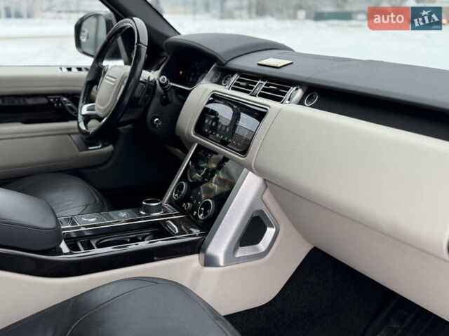 Черный Ленд Ровер Рендж Ровер, объемом двигателя 5 л и пробегом 163 тыс. км за 57000 $, фото 24 на Automoto.ua