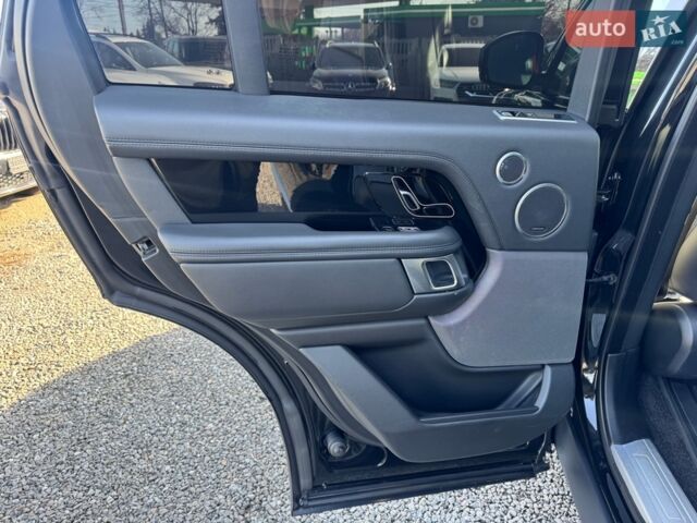 Чорний Ленд Ровер Рендж Ровер, об'ємом двигуна 3 л та пробігом 174 тис. км за 49900 $, фото 44 на Automoto.ua