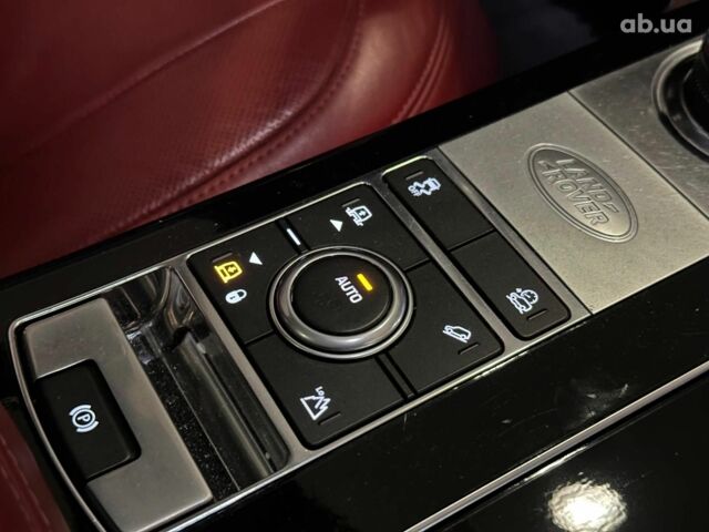 Чорний Ленд Ровер Рендж Ровер, об'ємом двигуна 5 л та пробігом 97 тис. км за 67490 $, фото 33 на Automoto.ua