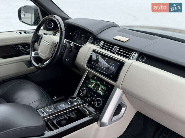 Черный Ленд Ровер Рендж Ровер, объемом двигателя 5 л и пробегом 163 тыс. км за 57000 $, фото 21 на Automoto.ua