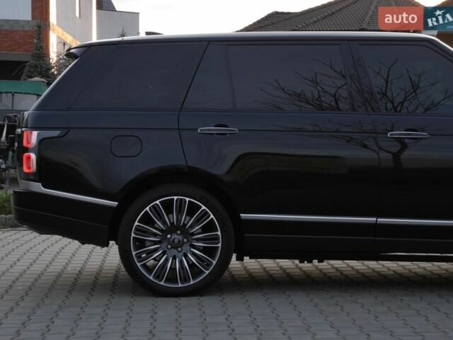 Чорний Ленд Ровер Рендж Ровер, об'ємом двигуна 4.37 л та пробігом 115 тис. км за 112000 $, фото 9 на Automoto.ua