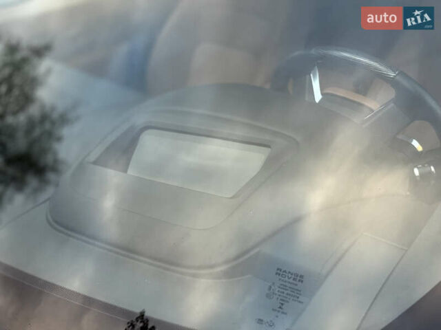 Ленд Ровер Рендж Ровер 2019 в Львове на Automoto.ua Черный Ленд Ровер Рендж Ровер, объемом двигателя 4.37 л и пробегом 160 тыс. км за 74900 $, фото 13 на Automoto.ua