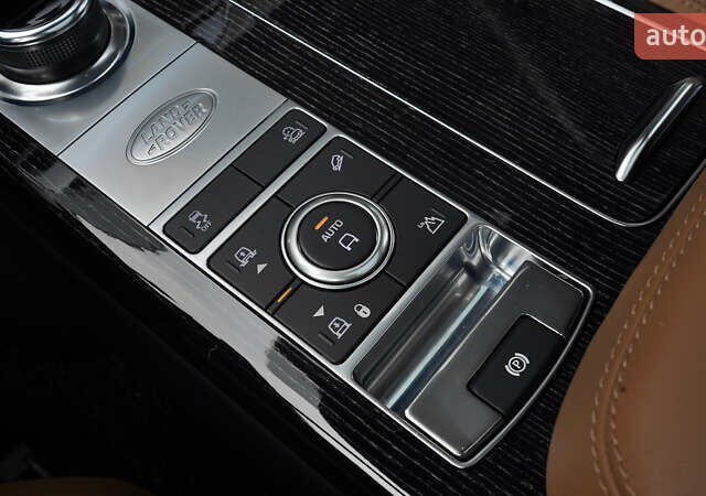 Черный Ленд Ровер Рендж Ровер, объемом двигателя 4.37 л и пробегом 128 тыс. км за 79500 $, фото 48 на Automoto.ua