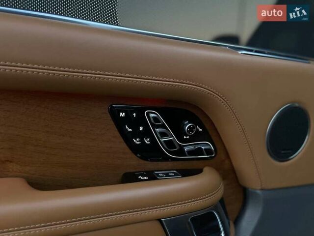 Черный Ленд Ровер Рендж Ровер, объемом двигателя 4.37 л и пробегом 137 тыс. км за 69000 $, фото 23 на Automoto.ua