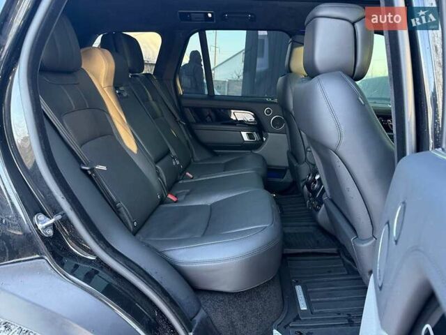 Чорний Ленд Ровер Рендж Ровер, об'ємом двигуна 5 л та пробігом 163 тис. км за 63000 $, фото 28 на Automoto.ua