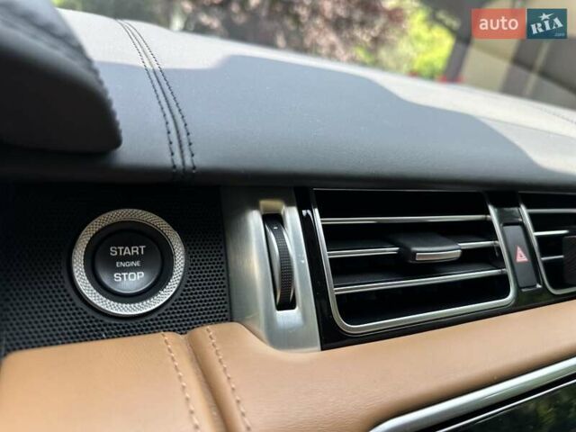 Чорний Ленд Ровер Рендж Ровер, об'ємом двигуна 5 л та пробігом 75 тис. км за 87000 $, фото 56 на Automoto.ua