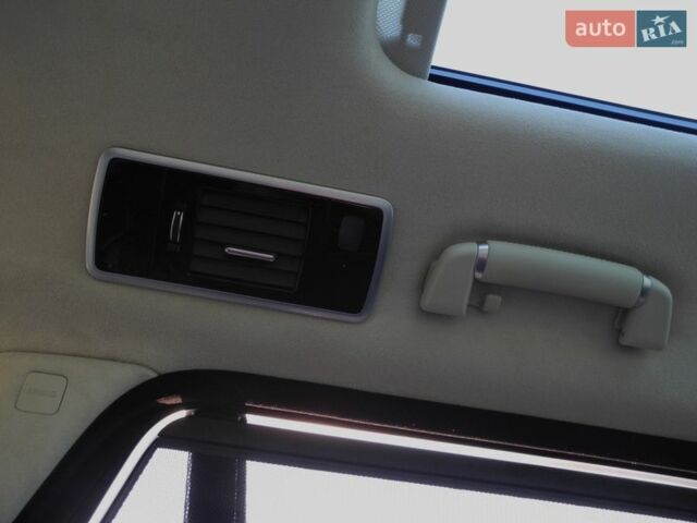 Чорний Ленд Ровер Рендж Ровер, об'ємом двигуна 4.37 л та пробігом 115 тис. км за 112000 $, фото 40 на Automoto.ua