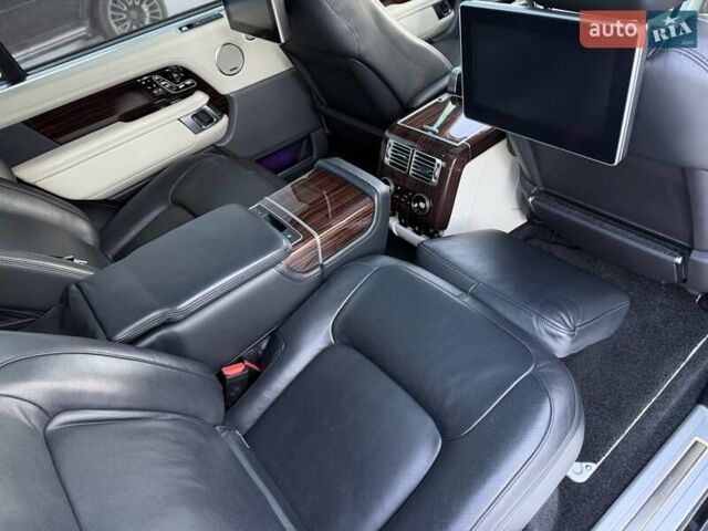Чорний Ленд Ровер Рендж Ровер, об'ємом двигуна 4.37 л та пробігом 118 тис. км за 72900 $, фото 26 на Automoto.ua