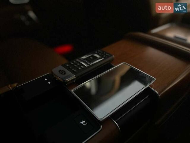 Черный Ленд Ровер Рендж Ровер, объемом двигателя 4.37 л и пробегом 137 тыс. км за 69000 $, фото 27 на Automoto.ua