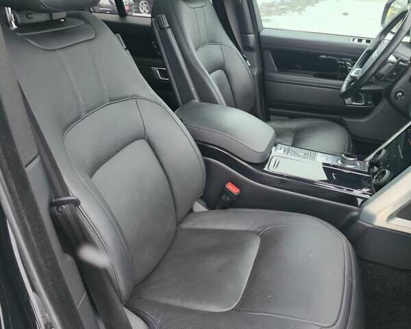 Черный Ленд Ровер Рендж Ровер, объемом двигателя 3 л и пробегом 113 тыс. км за 66000 $, фото 29 на Automoto.ua