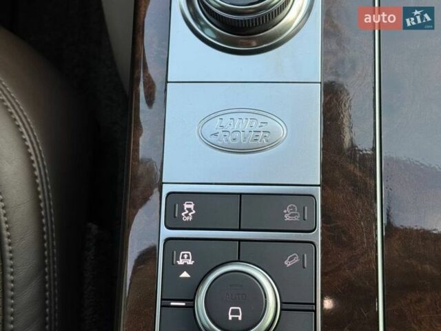 Черный Ленд Ровер Рендж Ровер, объемом двигателя 4.37 л и пробегом 119 тыс. км за 61900 $, фото 41 на Automoto.ua