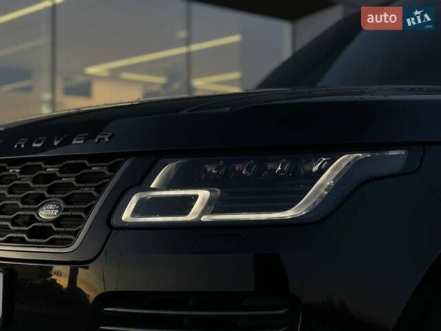 Черный Ленд Ровер Рендж Ровер, объемом двигателя 4.37 л и пробегом 137 тыс. км за 69000 $, фото 5 на Automoto.ua