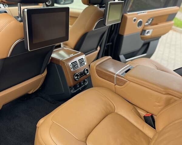 Чорний Ленд Ровер Рендж Ровер, об'ємом двигуна 5 л та пробігом 145 тис. км за 68900 $, фото 27 на Automoto.ua