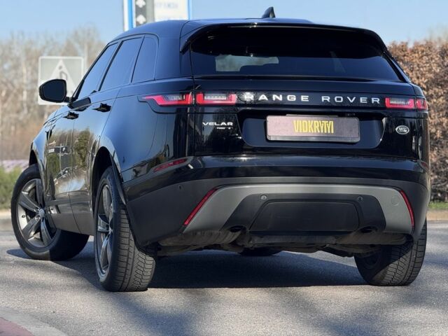 Чорний Ленд Ровер Рендж Ровер, об'ємом двигуна 2 л та пробігом 90 тис. км за 35500 $, фото 8 на Automoto.ua