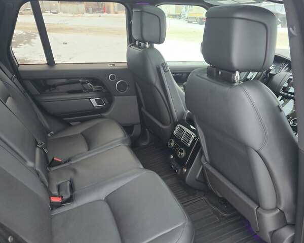 Черный Ленд Ровер Рендж Ровер, объемом двигателя 3 л и пробегом 113 тыс. км за 66000 $, фото 27 на Automoto.ua