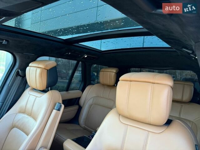 Чорний Ленд Ровер Рендж Ровер, об'ємом двигуна 3 л та пробігом 123 тис. км за 77000 $, фото 13 на Automoto.ua
