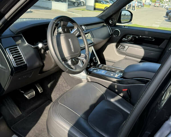 Черный Ленд Ровер Рендж Ровер, объемом двигателя 3 л и пробегом 115 тыс. км за 90900 $, фото 7 на Automoto.ua