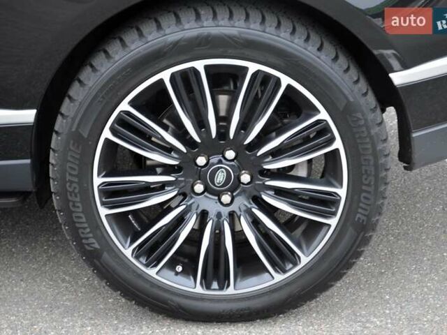 Чорний Ленд Ровер Рендж Ровер, об'ємом двигуна 5 л та пробігом 115 тис. км за 79999 $, фото 25 на Automoto.ua