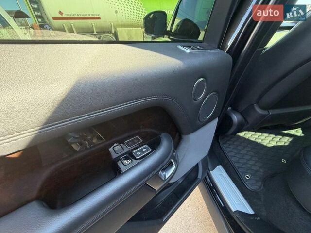 Черный Ленд Ровер Рендж Ровер, объемом двигателя 2.99 л и пробегом 114 тыс. км за 61500 $, фото 14 на Automoto.ua