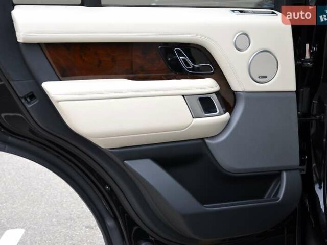 Черный Ленд Ровер Рендж Ровер, объемом двигателя 5 л и пробегом 115 тыс. км за 82999 $, фото 32 на Automoto.ua