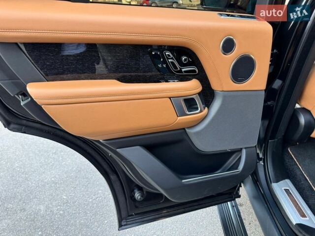 Чорний Ленд Ровер Рендж Ровер, об'ємом двигуна 3 л та пробігом 123 тис. км за 77000 $, фото 18 на Automoto.ua