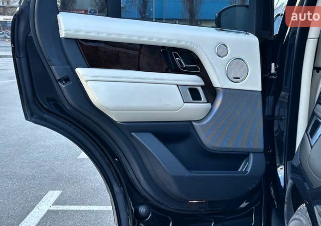 Чорний Ленд Ровер Рендж Ровер, об'ємом двигуна 5 л та пробігом 122 тис. км за 79999 $, фото 36 на Automoto.ua