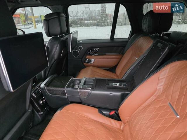 Чорний Ленд Ровер Рендж Ровер, об'ємом двигуна 5 л та пробігом 118 тис. км за 90000 $, фото 8 на Automoto.ua