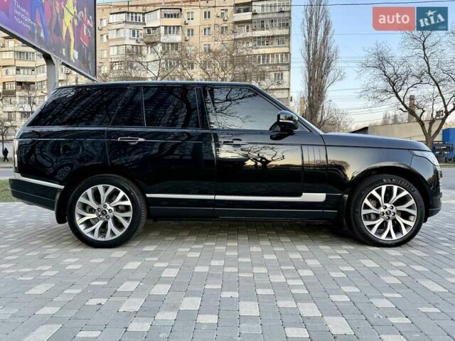 Ленд Ровер Рендж Ровер 2020 в Одессе на Automoto.ua Черный Ленд Ровер Рендж Ровер, объемом двигателя 4.37 л и пробегом 121 тыс. км за 89999 $, фото 2 на Automoto.ua