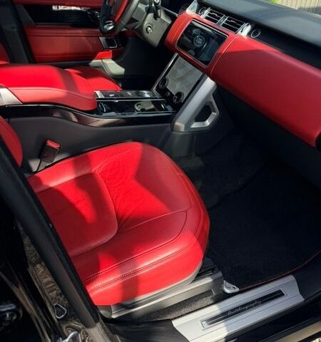 Черный Ленд Ровер Рендж Ровер, объемом двигателя 5 л и пробегом 78 тыс. км за 87000 $, фото 56 на Automoto.ua