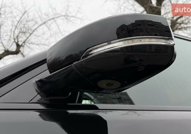 Черный Ленд Ровер Рендж Ровер, объемом двигателя 4.37 л и пробегом 52 тыс. км за 115000 $, фото 7 на Automoto.ua