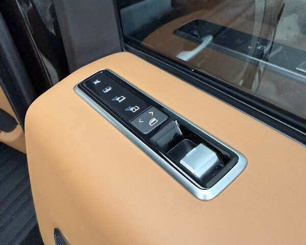 Черный Ленд Ровер Рендж Ровер, объемом двигателя 4.37 л и пробегом 95 тыс. км за 90500 $, фото 49 на Automoto.ua