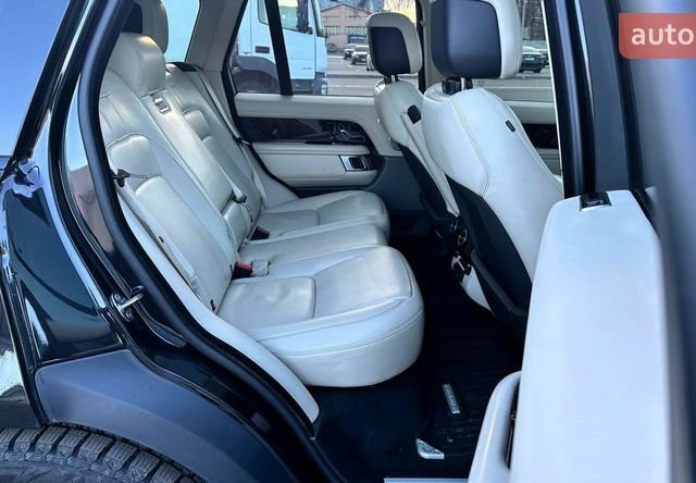 Чорний Ленд Ровер Рендж Ровер, об'ємом двигуна 5 л та пробігом 122 тис. км за 79999 $, фото 42 на Automoto.ua