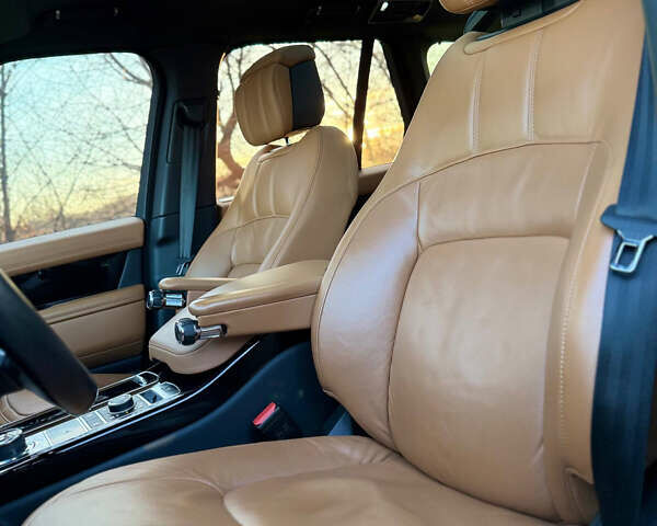 Чорний Ленд Ровер Рендж Ровер, об'ємом двигуна 3 л та пробігом 143 тис. км за 84900 $, фото 16 на Automoto.ua