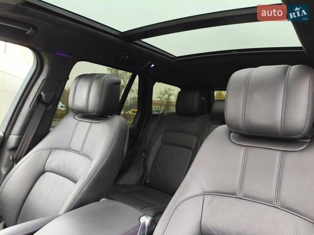 Черный Ленд Ровер Рендж Ровер, объемом двигателя 3 л и пробегом 68 тыс. км за 73947 $, фото 52 на Automoto.ua