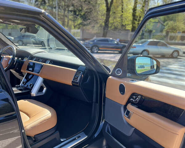 Черный Ленд Ровер Рендж Ровер, объемом двигателя 3 л и пробегом 106 тыс. км за 94900 $, фото 17 на Automoto.ua