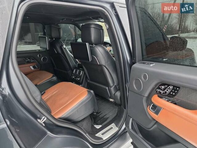 Чорний Ленд Ровер Рендж Ровер, об'ємом двигуна 5 л та пробігом 118 тис. км за 90000 $, фото 9 на Automoto.ua