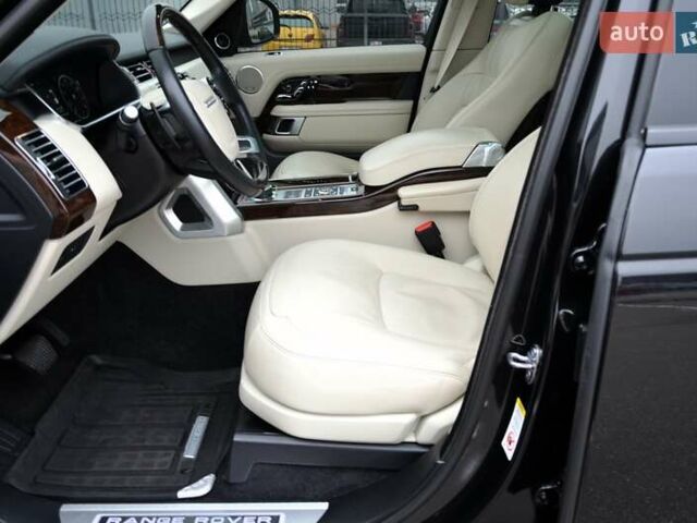 Чорний Ленд Ровер Рендж Ровер, об'ємом двигуна 5 л та пробігом 115 тис. км за 82999 $, фото 29 на Automoto.ua