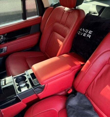 Черный Ленд Ровер Рендж Ровер, объемом двигателя 5 л и пробегом 78 тыс. км за 87000 $, фото 46 на Automoto.ua