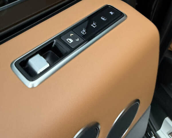 Черный Ленд Ровер Рендж Ровер, объемом двигателя 4.37 л и пробегом 95 тыс. км за 90500 $, фото 40 на Automoto.ua