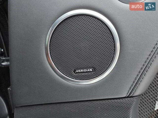 Чорний Ленд Ровер Рендж Ровер, об'ємом двигуна 5 л та пробігом 118 тис. км за 90000 $, фото 10 на Automoto.ua