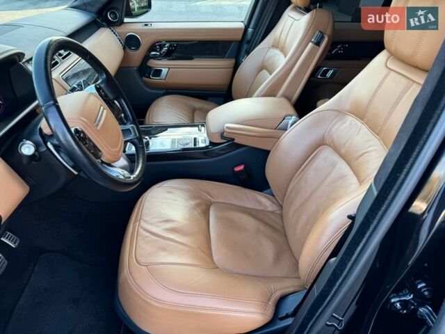 Чорний Ленд Ровер Рендж Ровер, об'ємом двигуна 3 л та пробігом 123 тис. км за 77000 $, фото 12 на Automoto.ua