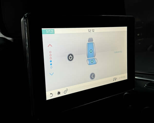 Чорний Ленд Ровер Рендж Ровер, об'ємом двигуна 4.37 л та пробігом 124 тис. км за 88000 $, фото 23 на Automoto.ua