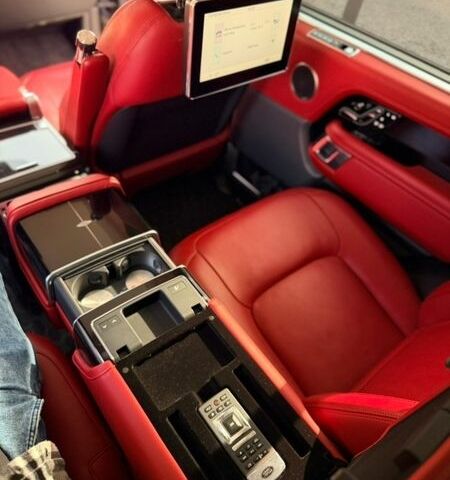 Черный Ленд Ровер Рендж Ровер, объемом двигателя 5 л и пробегом 78 тыс. км за 87000 $, фото 28 на Automoto.ua