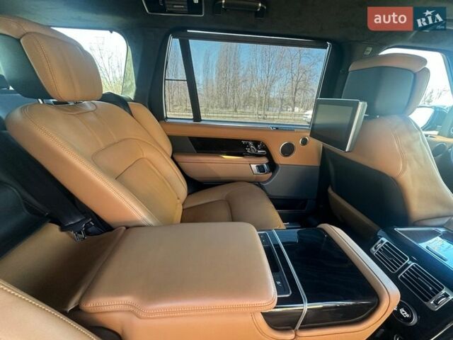 Черный Ленд Ровер Рендж Ровер, объемом двигателя 3 л и пробегом 34 тыс. км за 92900 $, фото 22 на Automoto.ua