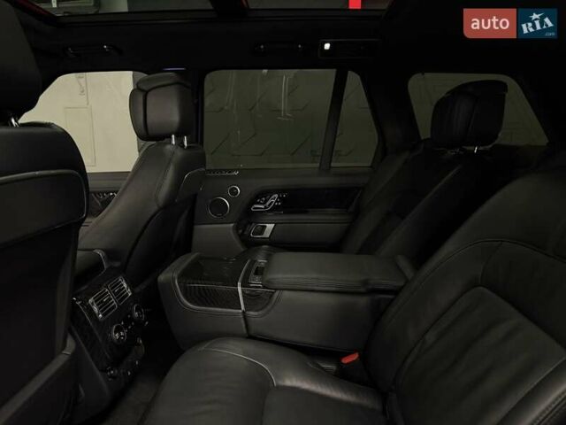 Черный Ленд Ровер Рендж Ровер, объемом двигателя 4.37 л и пробегом 139 тыс. км за 82500 $, фото 49 на Automoto.ua
