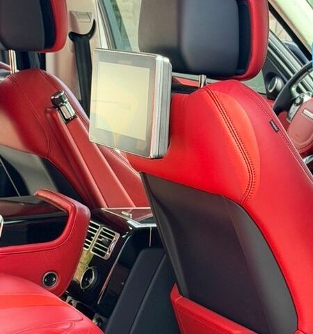 Черный Ленд Ровер Рендж Ровер, объемом двигателя 5 л и пробегом 78 тыс. км за 87000 $, фото 62 на Automoto.ua