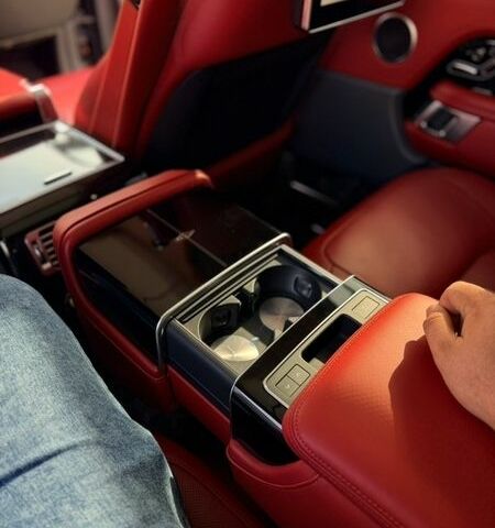 Черный Ленд Ровер Рендж Ровер, объемом двигателя 5 л и пробегом 78 тыс. км за 87000 $, фото 27 на Automoto.ua