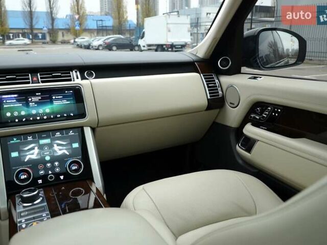 Чорний Ленд Ровер Рендж Ровер, об'ємом двигуна 5 л та пробігом 115 тис. км за 79999 $, фото 52 на Automoto.ua