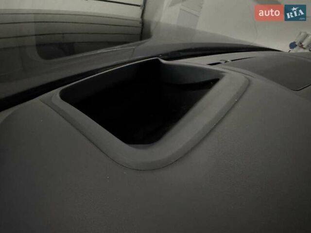 Черный Ленд Ровер Рендж Ровер, объемом двигателя 4.37 л и пробегом 139 тыс. км за 82500 $, фото 30 на Automoto.ua